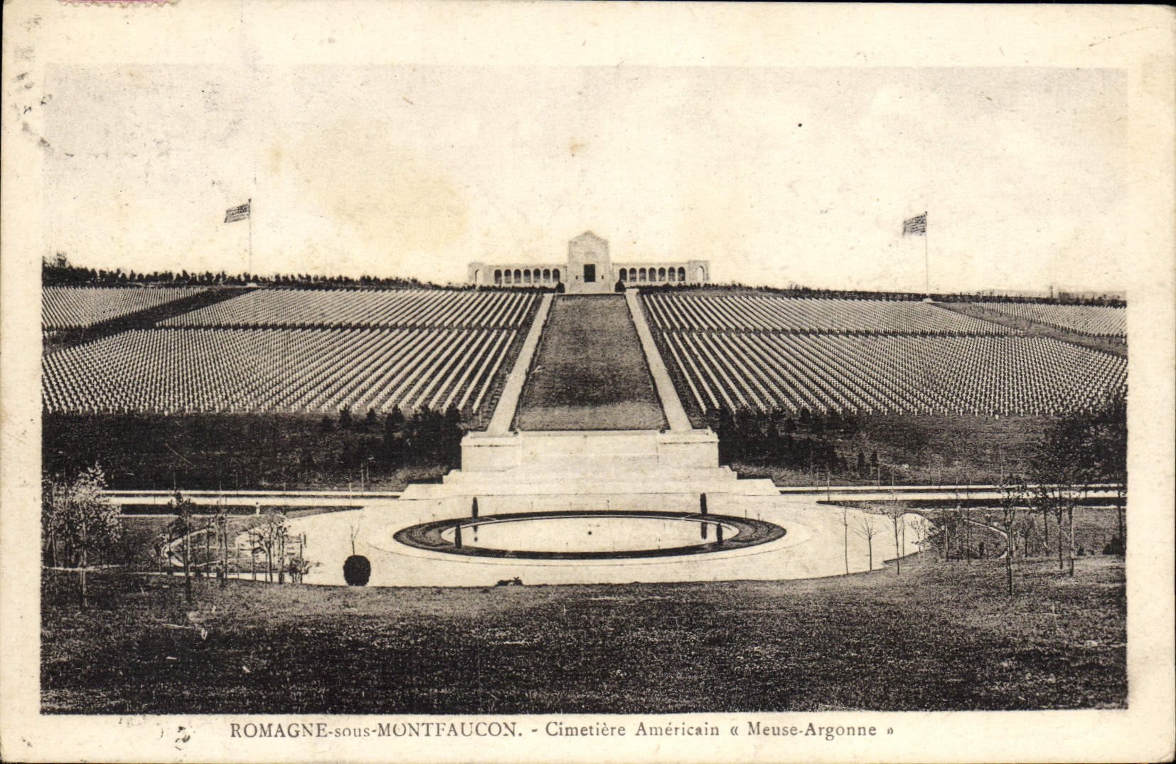 CPA Romagne Sous Montfaucon Cimetiere Americain Meuse Argonne Militaria