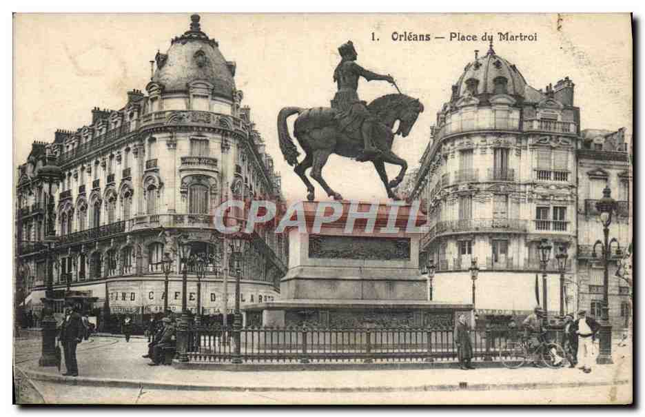 CPA Orleans Place Du Martroi Jeanne d'Arc
