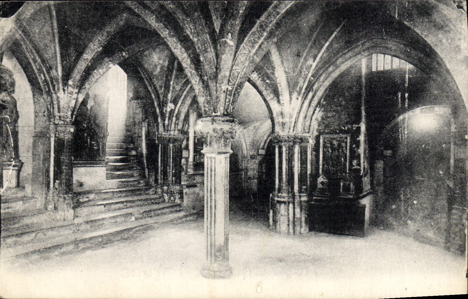 Crypte des Corps Saints — Basilique Saint-Sernin — Toulouse