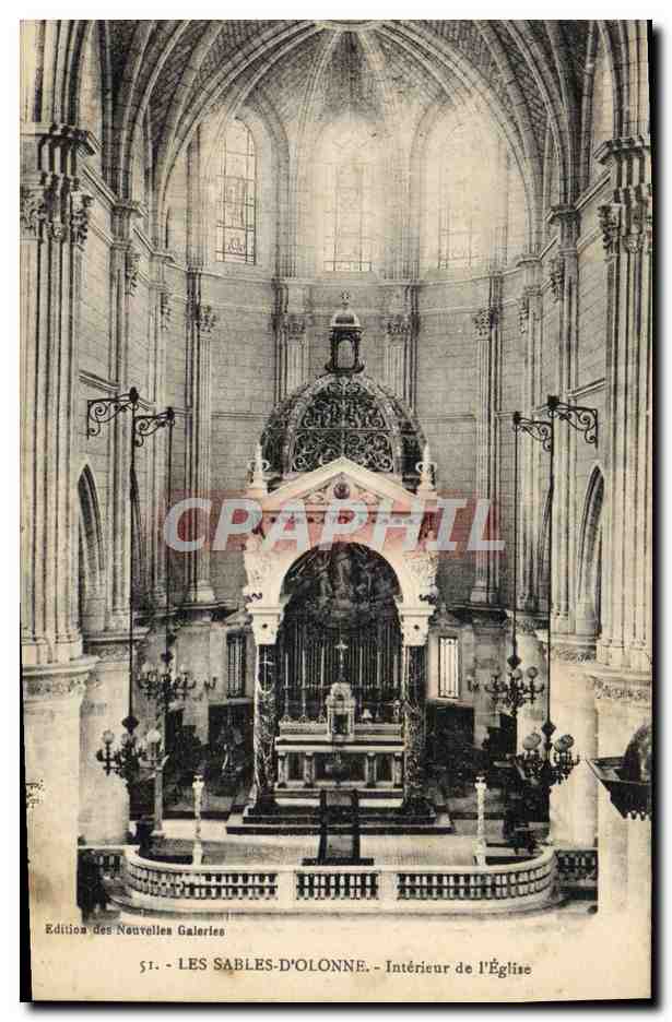 Les Sables-d'Olonne — Intérieur de l'Église — Édition des Nouvelles Galeries, n° 51