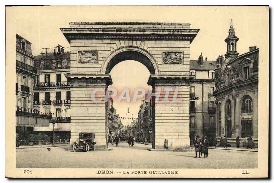 CPA Dijon La Porte Guillaume Automobile