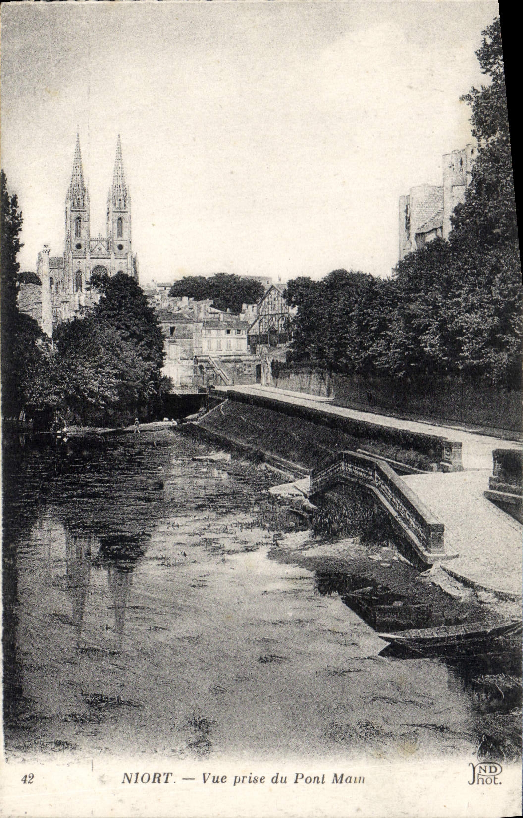 CPA Niort Vue Prise du Pont Main