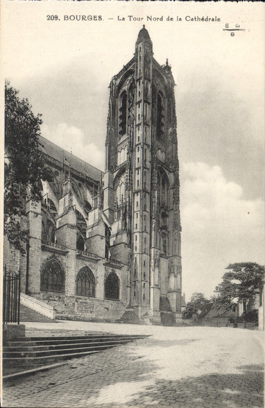 CPA Bourges La Tour Nord De La Cathedrale