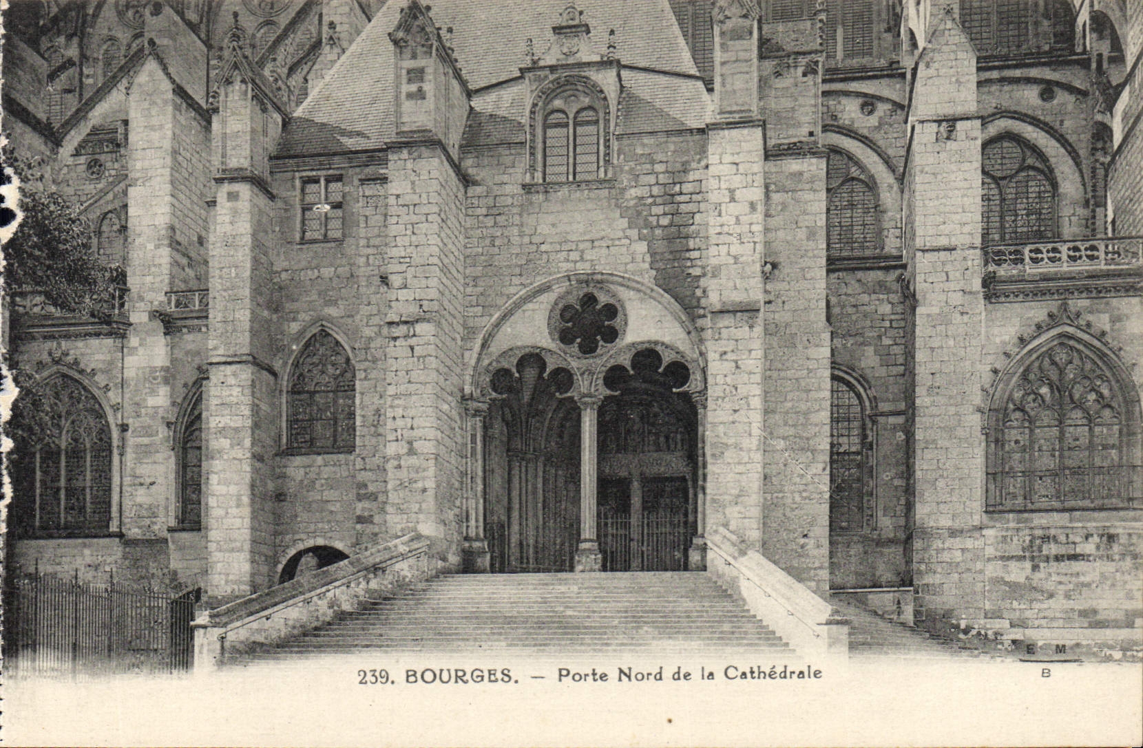 CPA Bourges Porte Nord De La Cathedrale