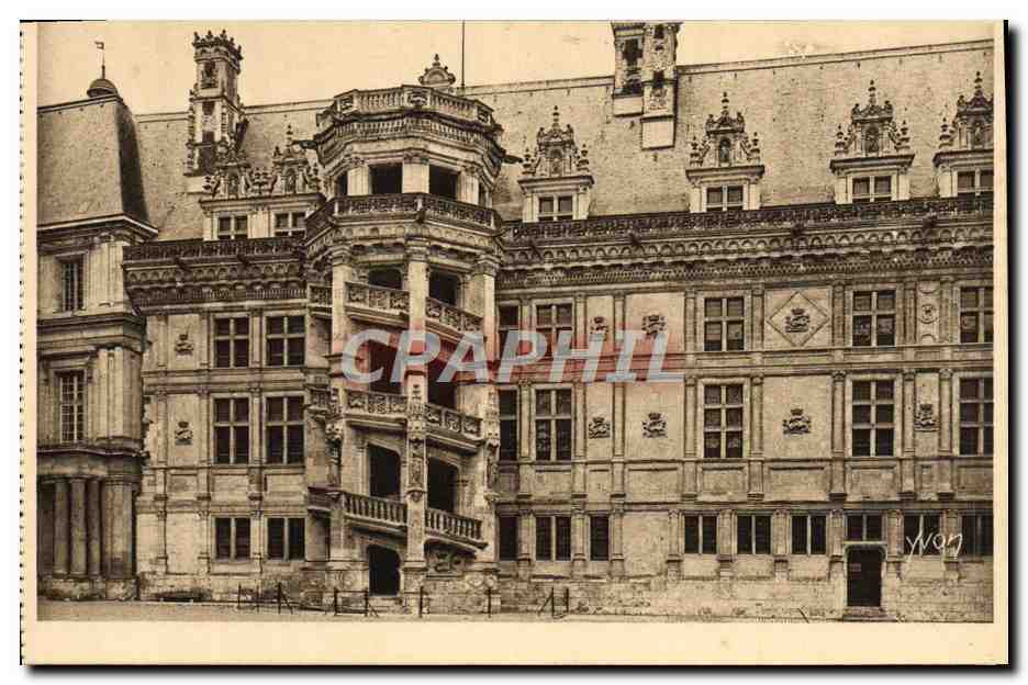 Château de Blois — Escalier François 1er — Édition d'Art YVON, Neuilly Paris