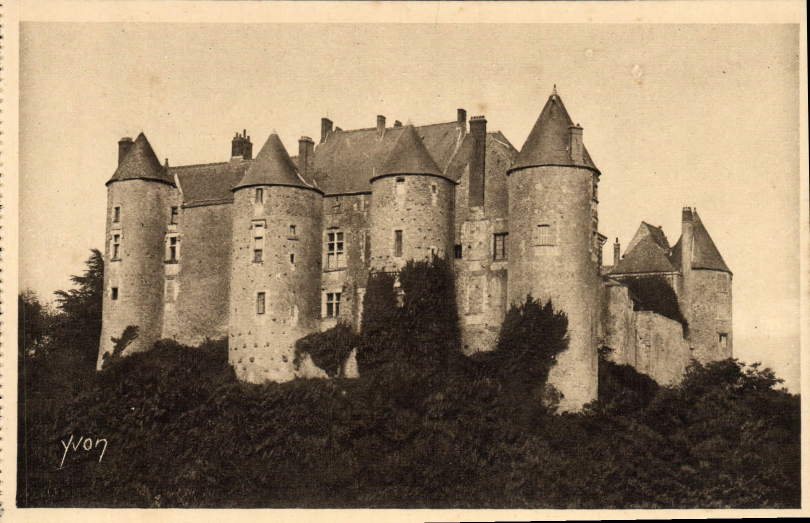 CPA Chateaux De La Loire Chateau De Luynes