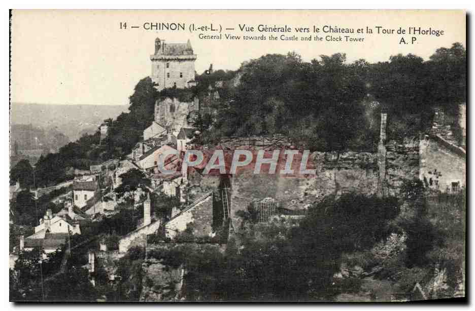 CPA Chinon Vue Generale Vers Le Chateau Et La Tour De I'Horloge