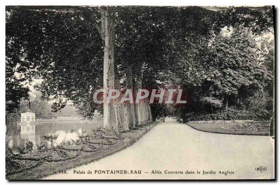 Palacio de FONTAINEBLEAU — Avenida Cubierta en el Jardín Inglés — (R.D.)