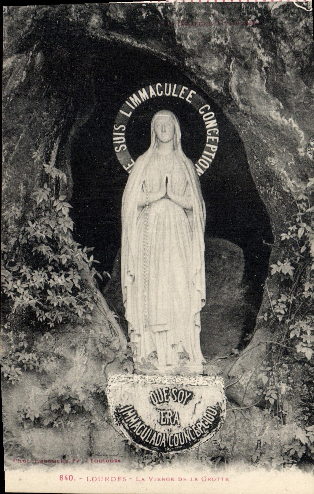 CPA Lourdes La Vierge De La Grotte