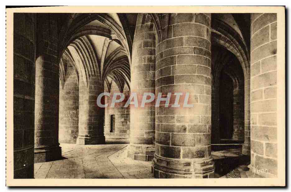 CPA Le Mont St Michel Pres Sales Abbaye La crypte des Gros piliers
