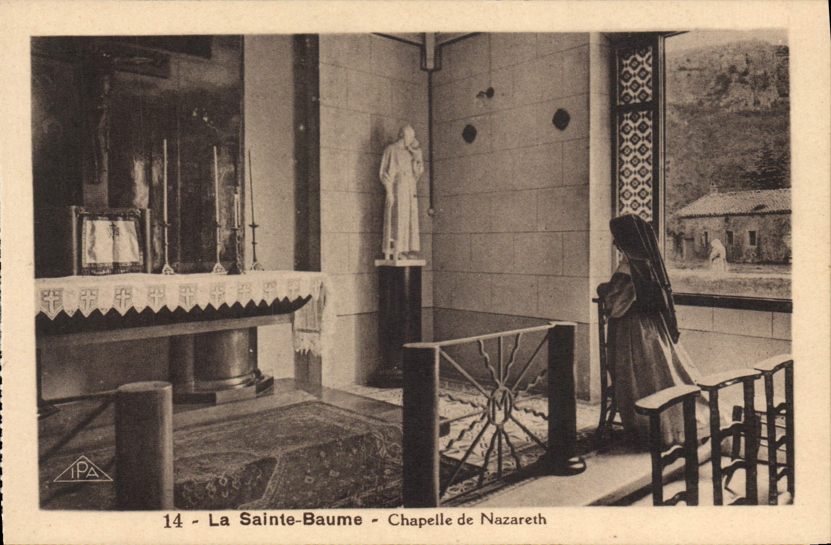 CPA La Sainte Baume Chapelle De Nazareth
