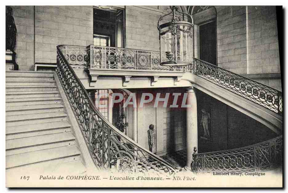 CPA Compiegne L'Escalier D'Honneur