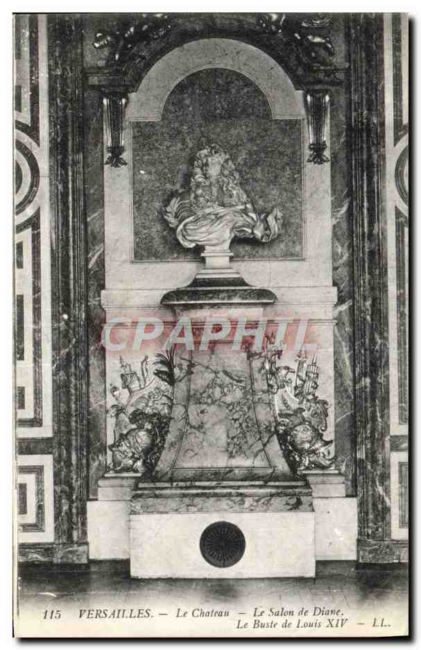 CPA Versailles Le Chateau Le salon de Diane Le buste de Louis XIV