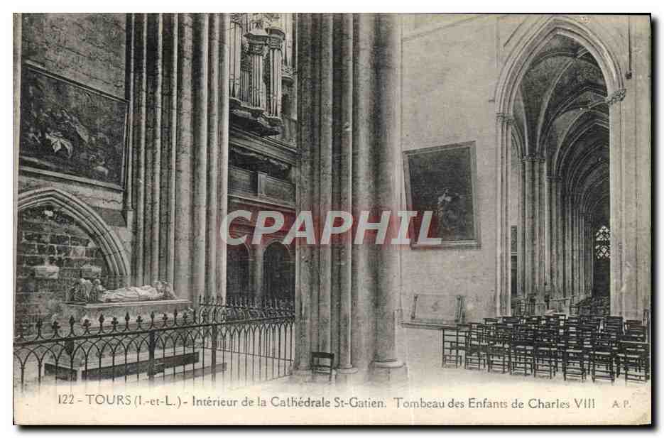 CPA Tours Interieur de la cathedrale St Gatien Tombeau des enfants de Charles VIII