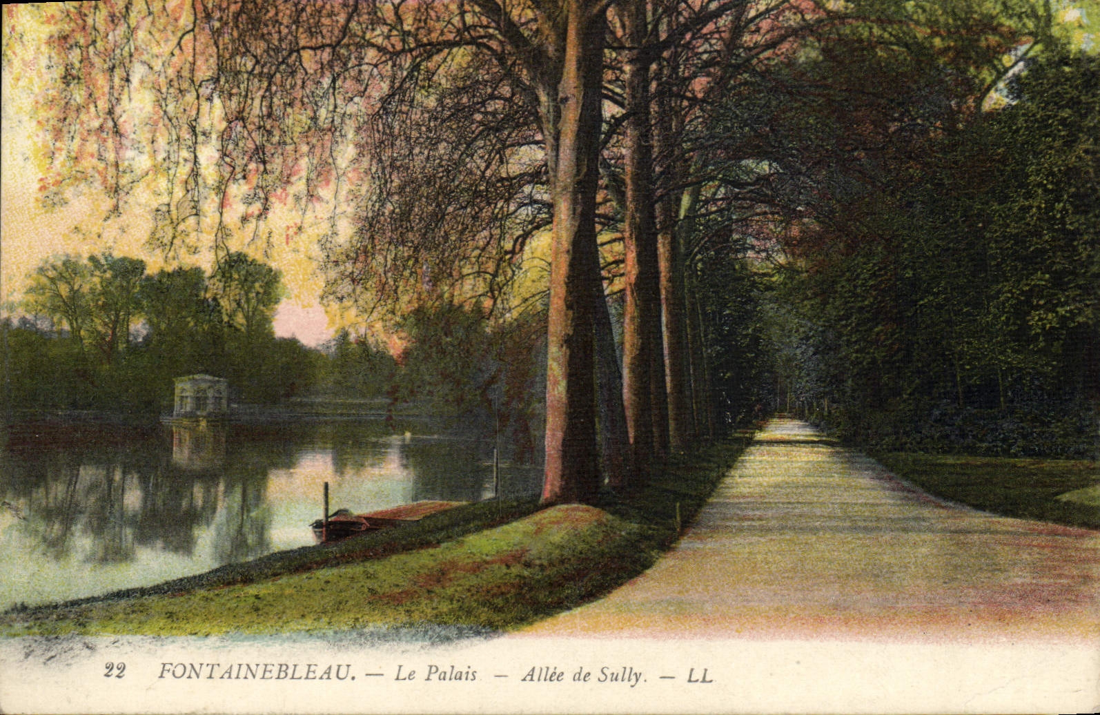 Fontainebleau — Il Palazzo — Via di Sully — LL