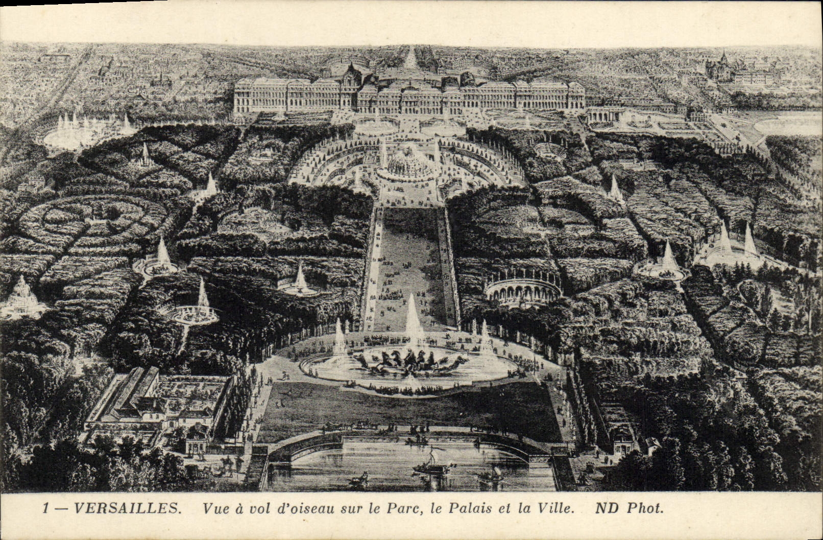 CPA Versailles Vue A Vol D'Oiseau Sur Le Parc le palais et la ville