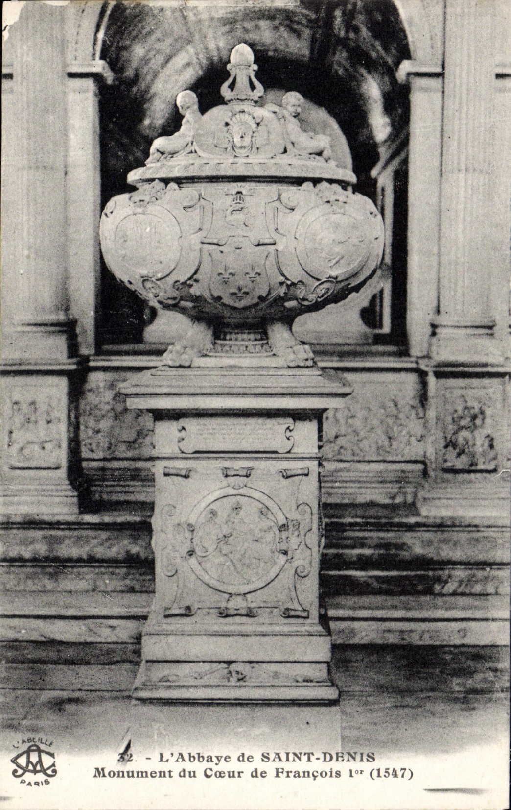 L'Abbaye de SAINT-DENIS — Monument du Cœur de François 1er (1547) — L'Arcille, Paris