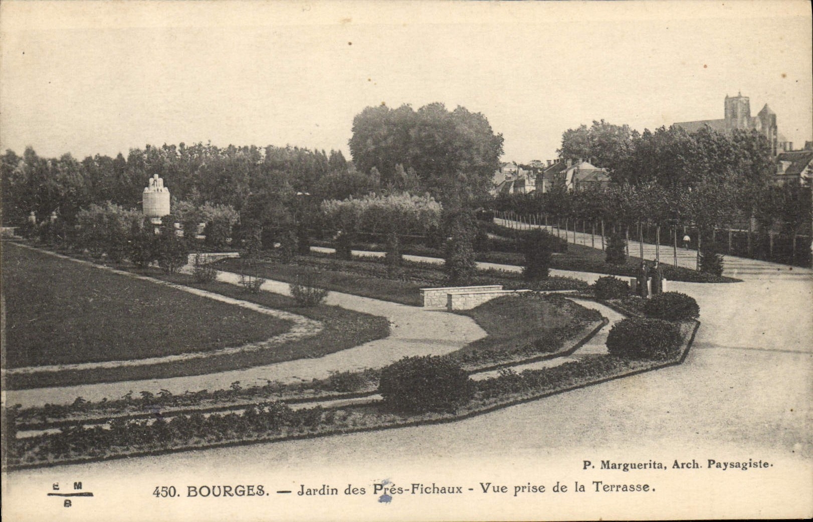 CPA Bourges Jardin Des Pres Fichaux Vue Prise De La Terrasse