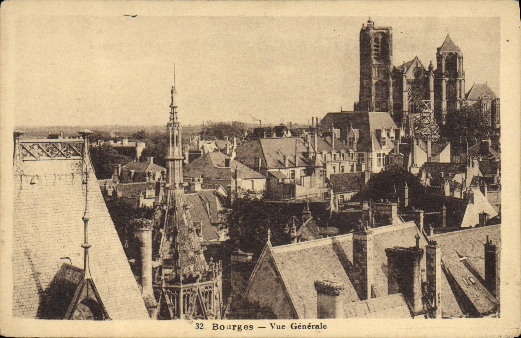 Bourges — Vue Générale — O. Jacquet, dépositaire Bourges