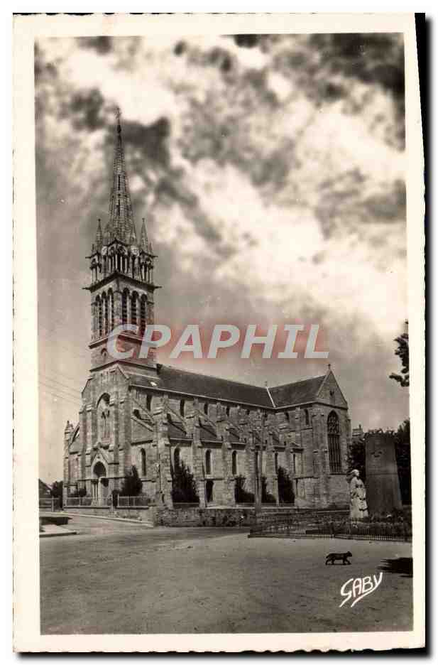 Église de Saint-Cast (Côtes-d'Armor) — vue de l'édifice avec clocher à flèche — éditeur Saby
