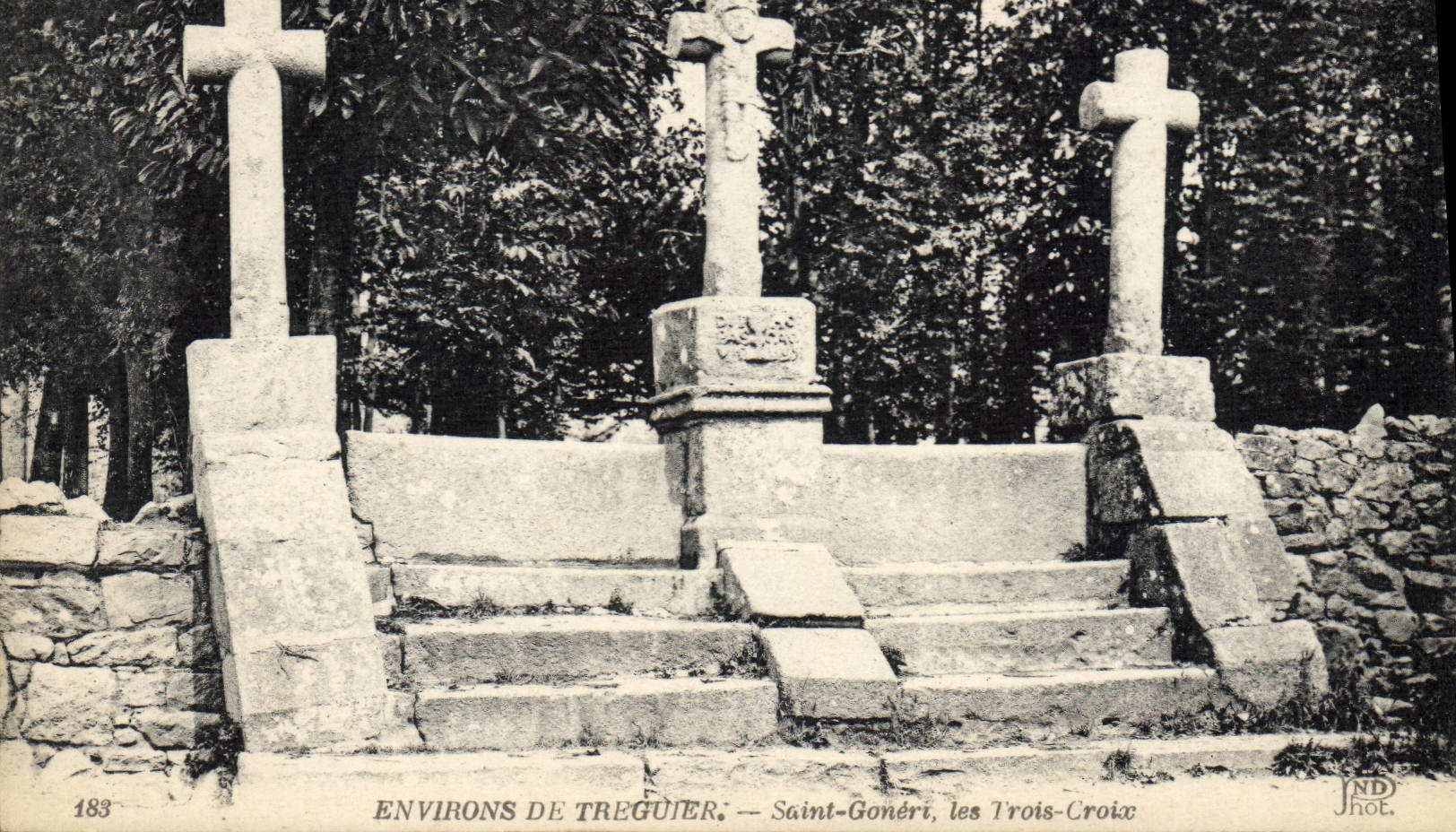 Saint-Gonéri, les Trois-Croix — Environs de Tréguiier