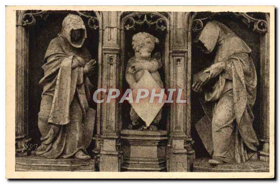 Bourg (Ain) — Église de Brou, Figures du Mausolée de Marguerite de Bourbon (Les pleureuses) — Éditions d'Art YVON, Paris