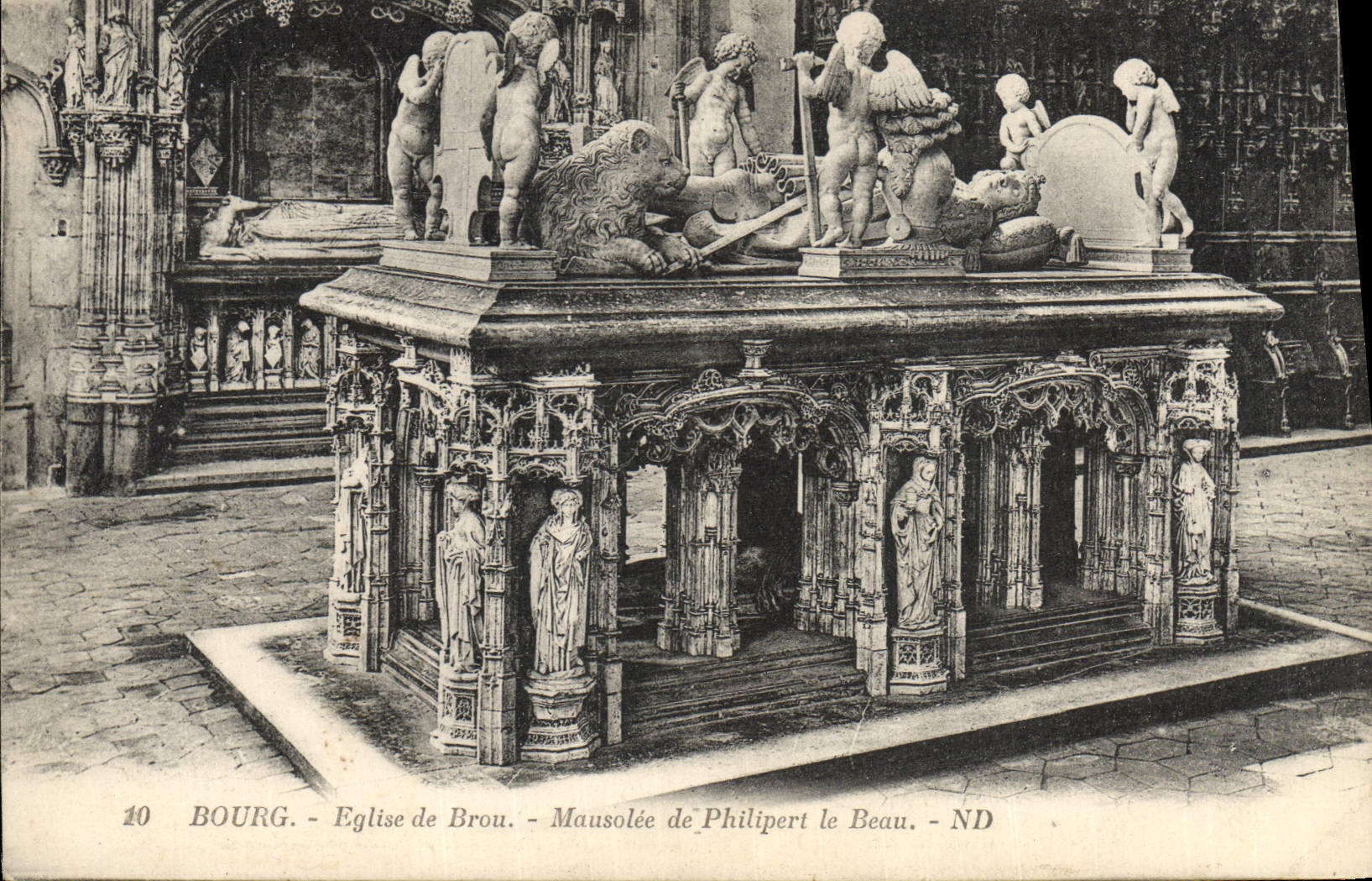 CPA Bourg Eglise De Brou Mausolee de Philipert Le Beau