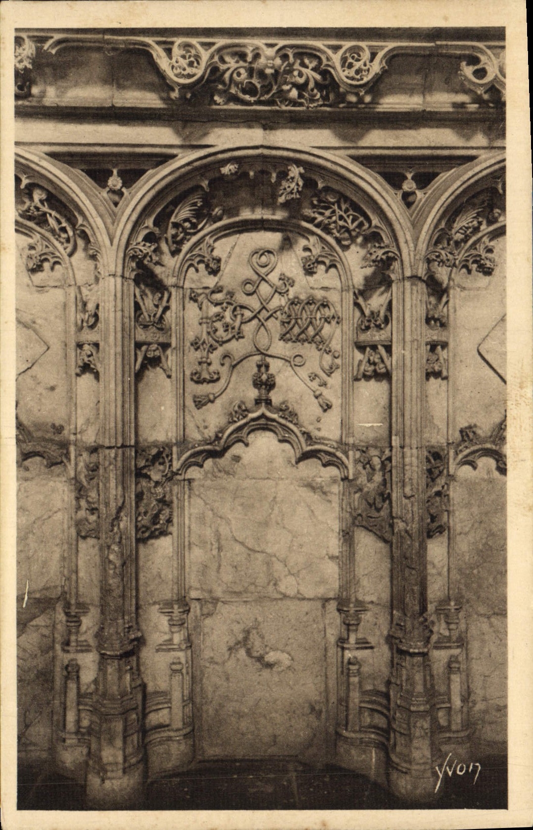 Bourg (Ain) — Kirche von Brou — Details des Oratoriums von Marguerite von Österreich