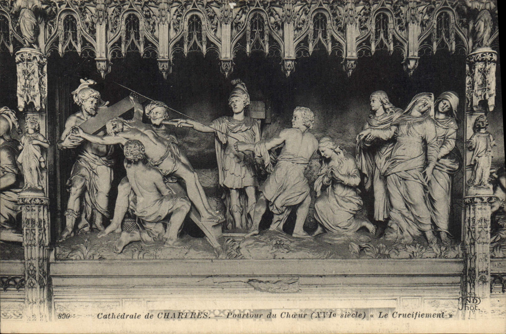 CPA Chartres Pourtour du Choeur Le crucifiement