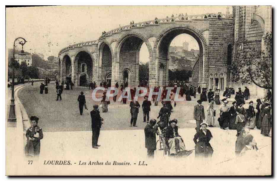 CPA Lourdes Les Arches Du Rosaire