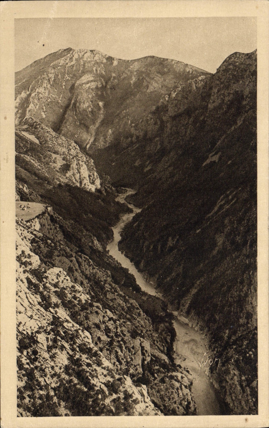 Le Verdon près d'Aiguines — paysage de canyon — Édition d'Art YVON, n°24