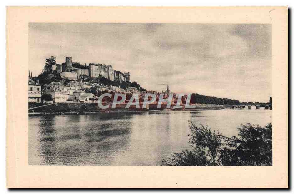 CPA Chinon Le Chateau Et La Vienne