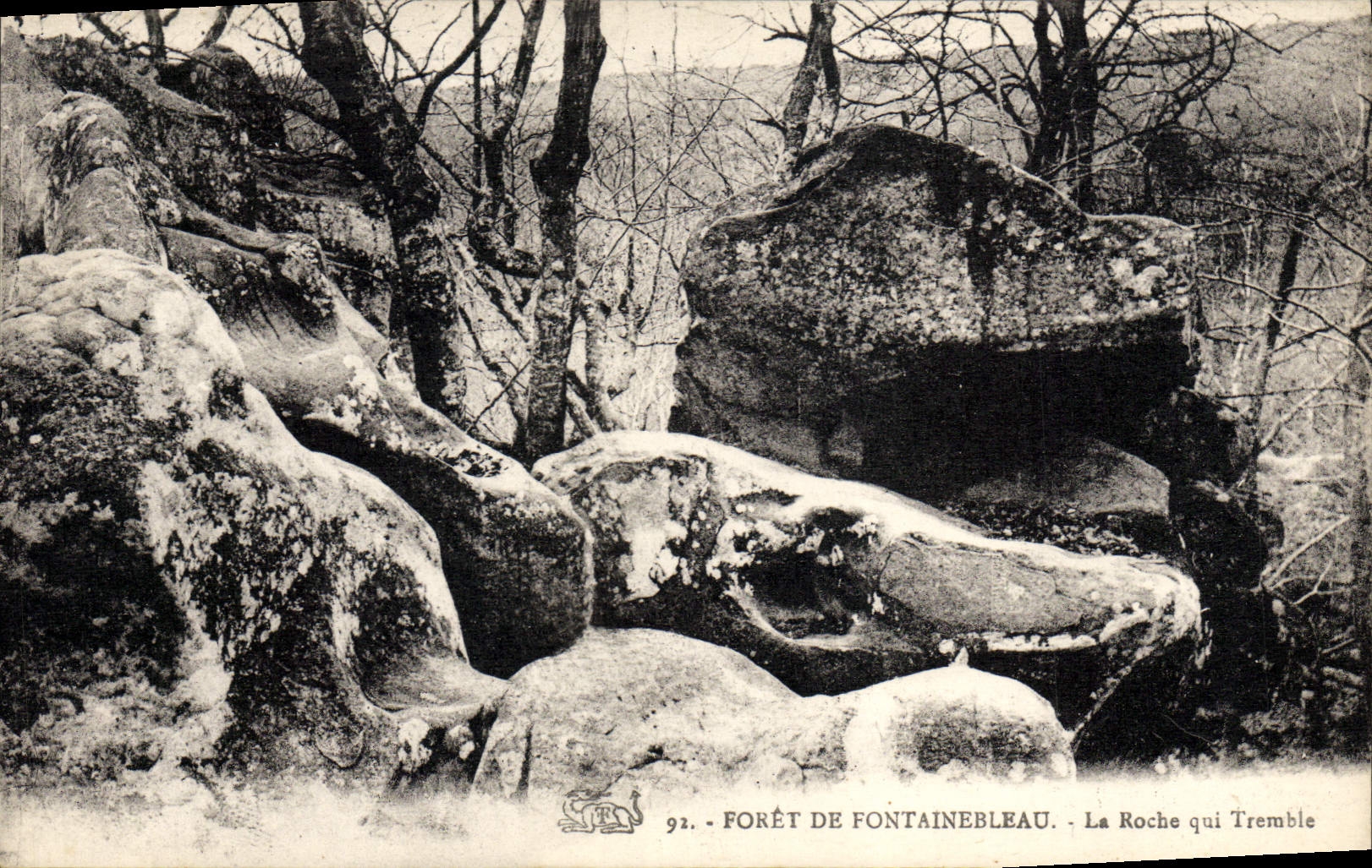 Bosque de Fontainebleau — La Roche qui Tremble — Editor S.R.O. n°92