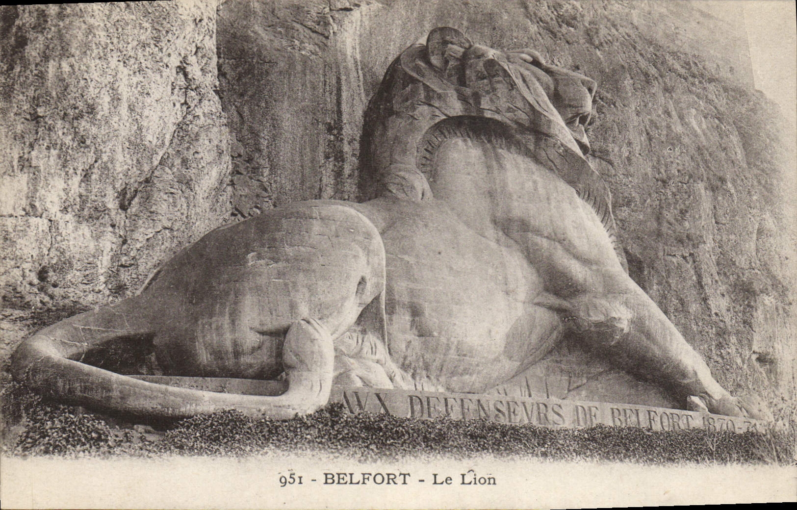 Belfort - Le Lion — Monument aux Défenseurs de Belfort 1870-71 — Éd. Gaillard-Prêtre, L'Isle-sur-le-Doubs, n° 951