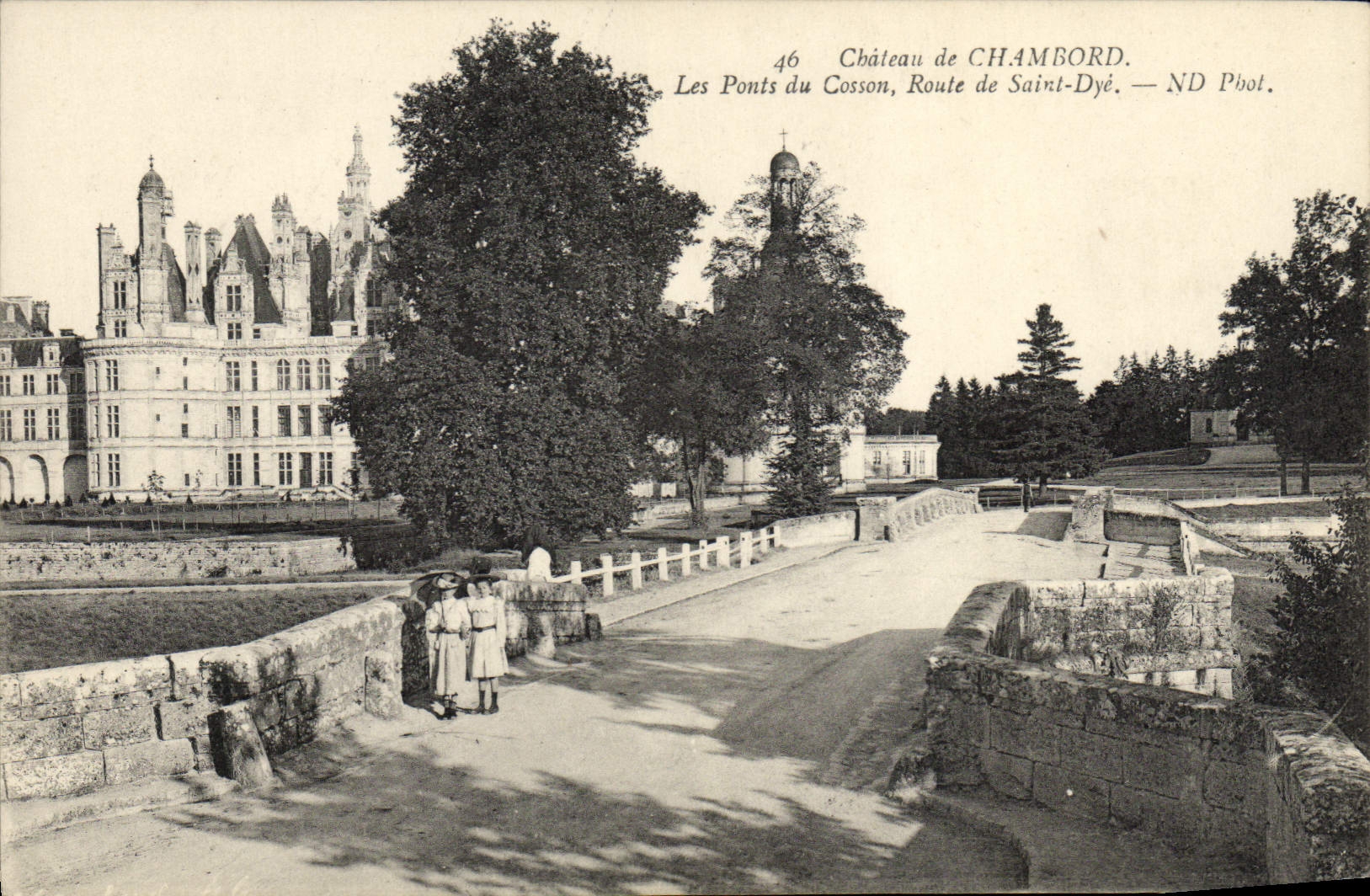 CPA Chateau De Chambord Les Ponts Du Casson Route De Saint Dye