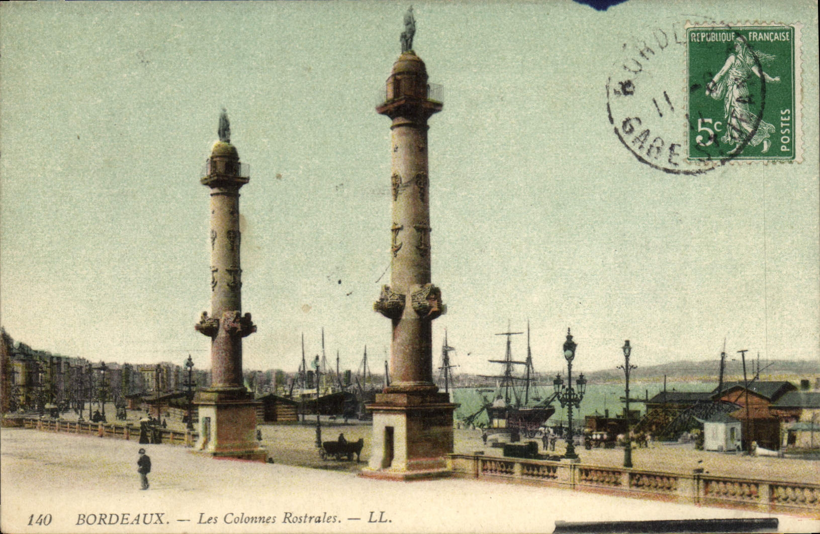 Bordeaux — Les Colonnes Rostrales — LL. n°140