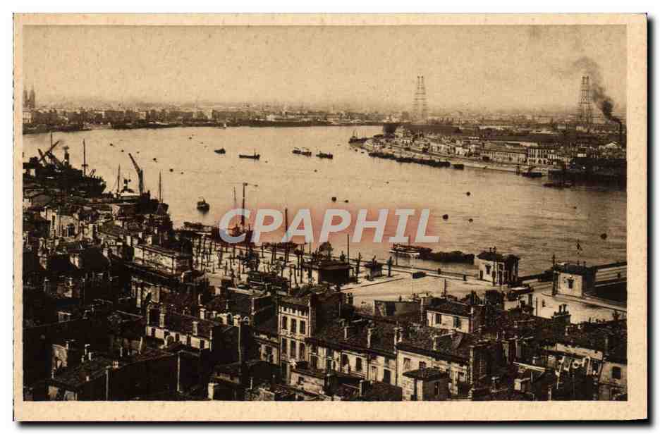 CPA Bordeaux Panorama Sur La Garonne