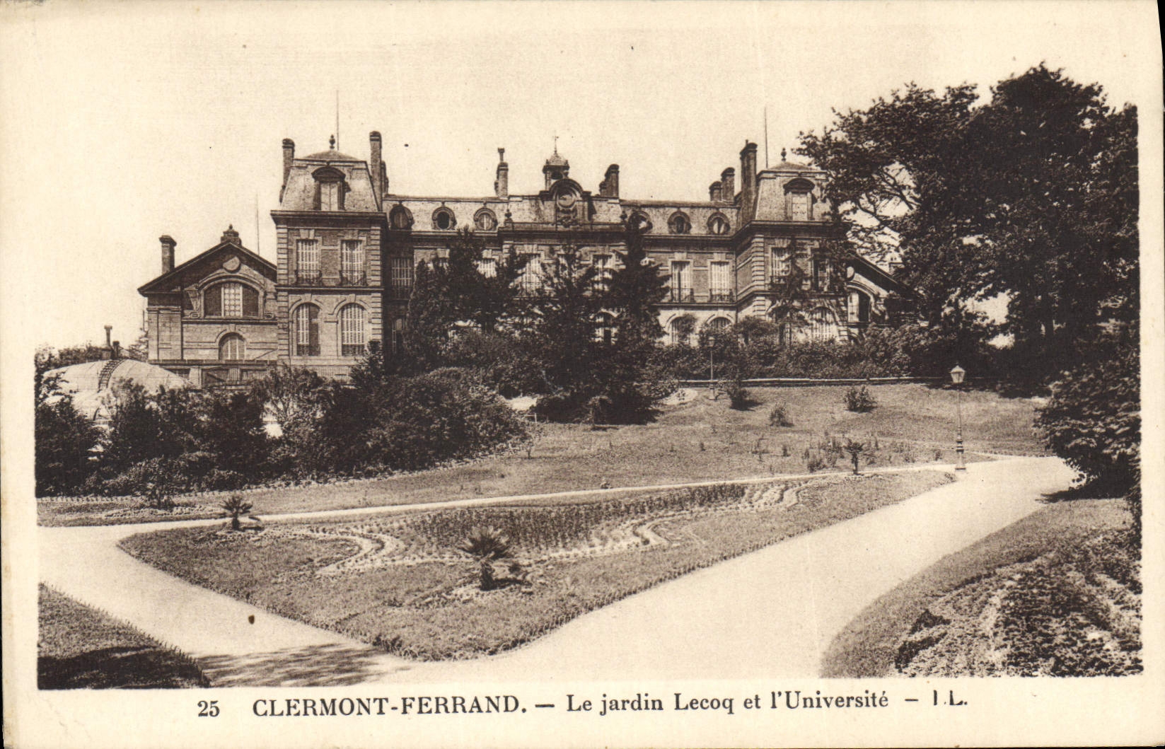 Clermont-Ferrand — Le jardin Lecoq et l'Université — I.L.