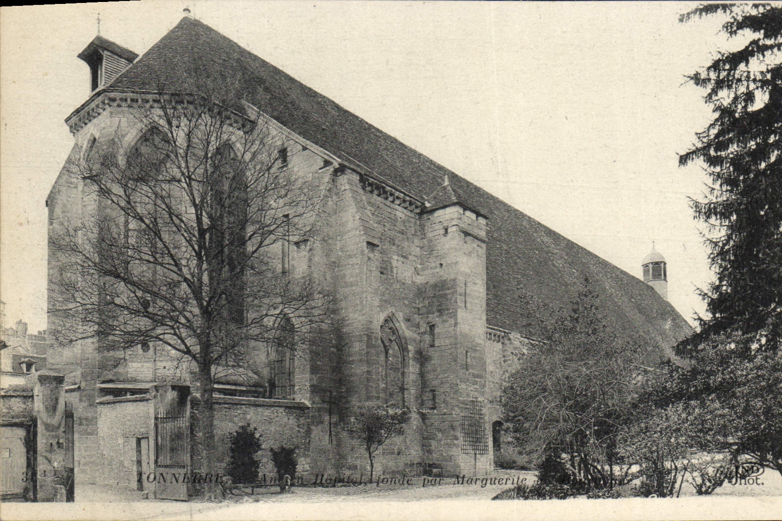 CPA Tonnerre Ancien hopital