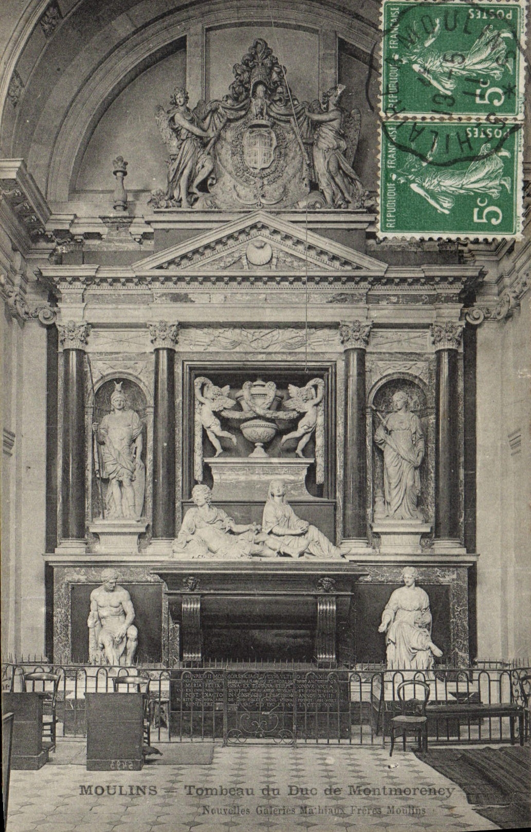 CPA Moulins Tombeau Du Duc de Montmorency