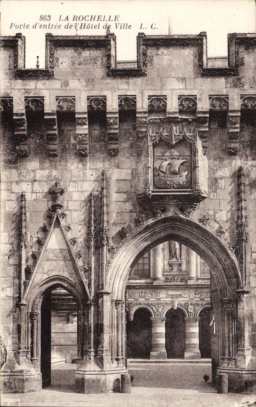 La Rochelle — Porte d'entrée de l'Hôtel de Ville — L.C. n°863