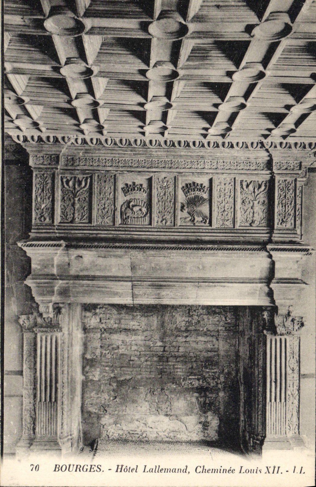 CPA Bourges Hotel Lallemand Cheminee Louis XII