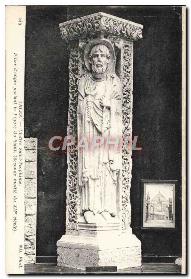 Arles — Cloître Saint-Trophime — Pilier d'angle portant la Figure du Saint (Seconde moitié du XIIe siècle)