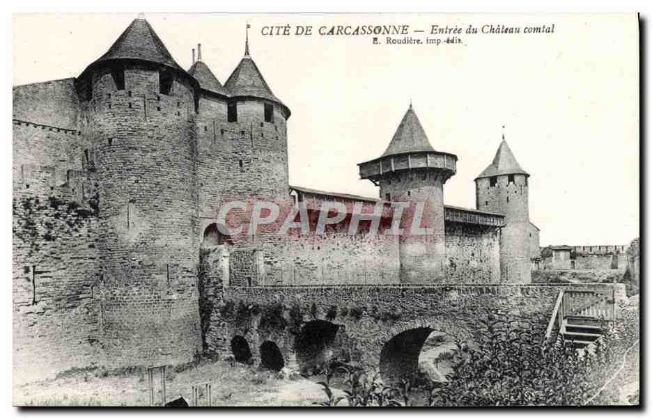 CPA Carcassonne Chateau Comtal Entree du chateau Comtal