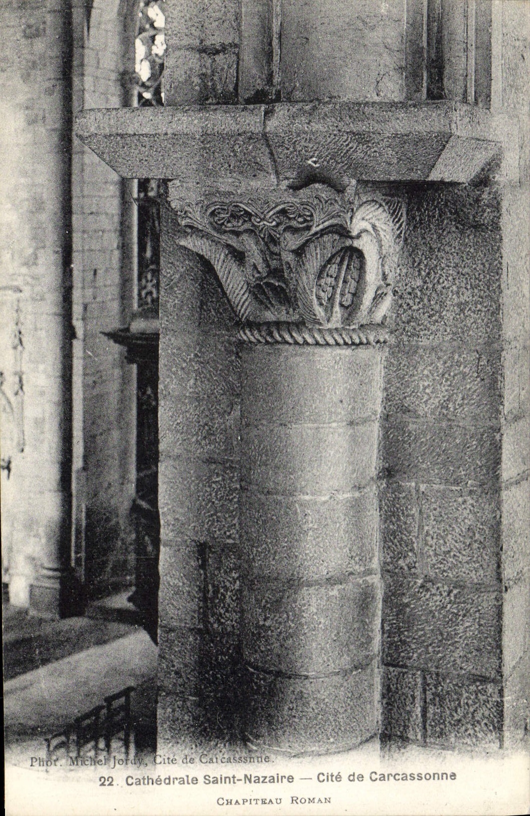 Cathédrale Saint-Nazaire — Cité de Carcassonne — Chapiteau Roman