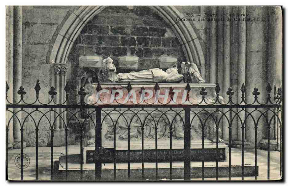 CPA Tours Cathedrale Tombeau des enfants de Charles VIII