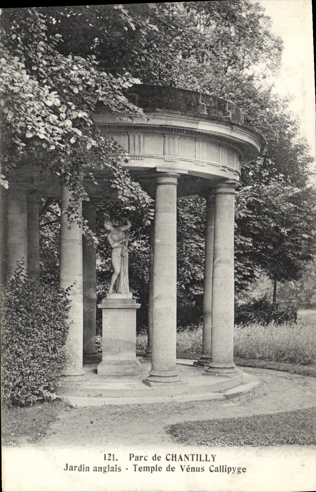 Temple de Vénus Callipyge — Parc de Chantilly — Héliotypie Bourdier et Faucheux