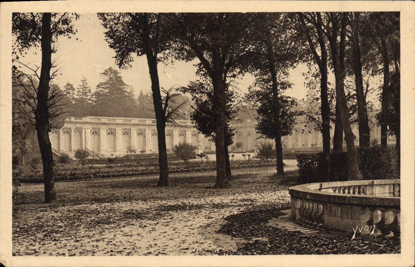 CPA Versailles Le parc du Grand Trianon