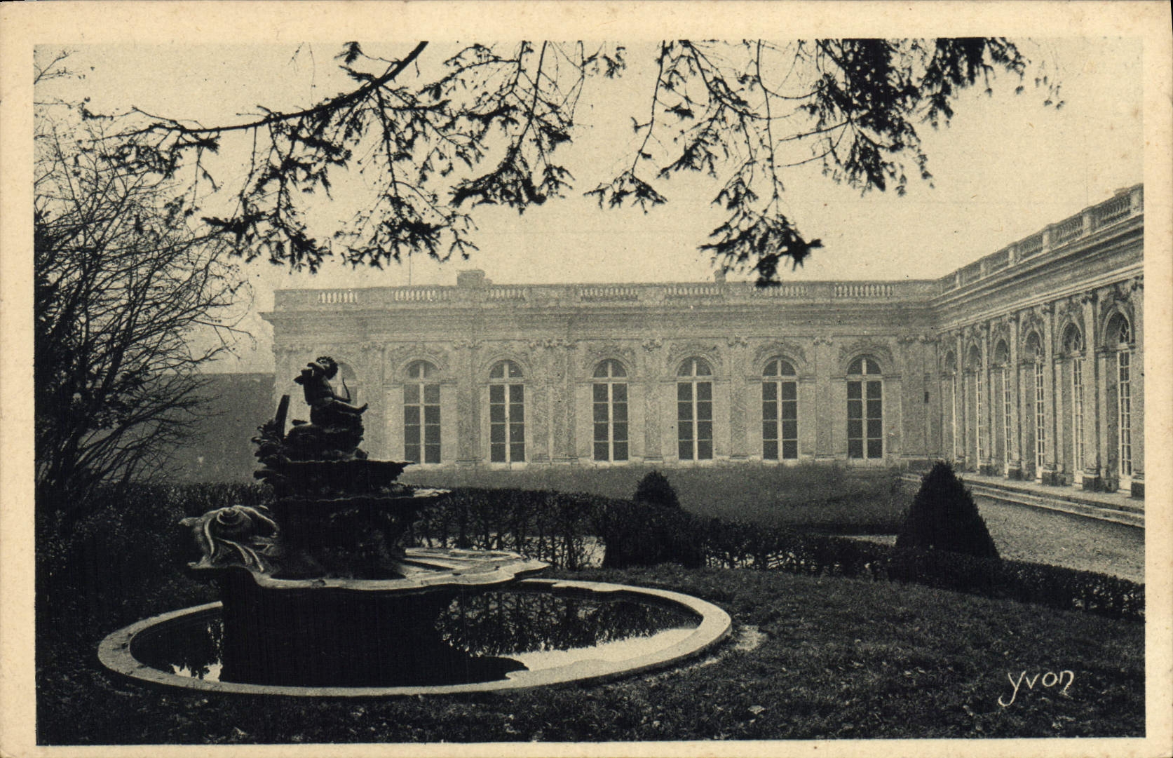 Palais du Grand Trianon — détail — Édition d'Art YVON