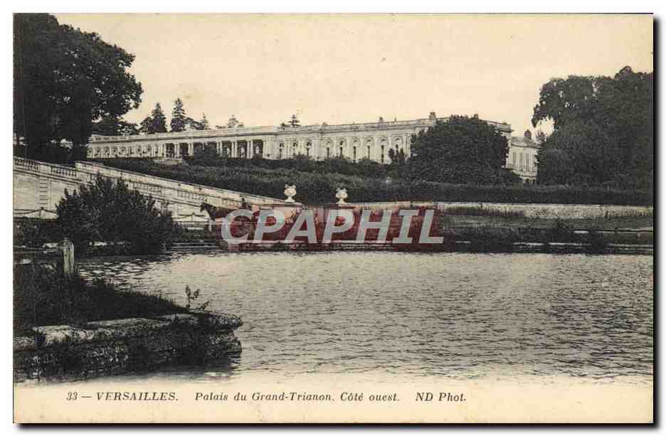 CPA Versailles Palais du Grand Trianon Cote Ouest